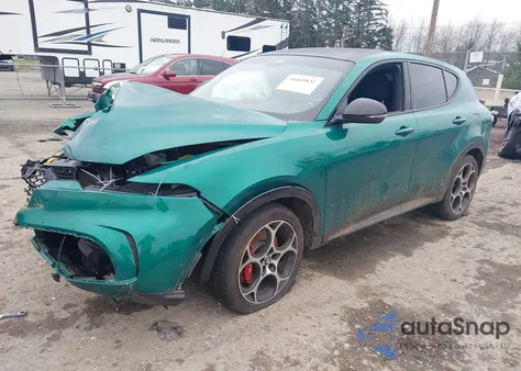 2024 Alfa Romeo Tonale Veloce Eawd z USA, uszkodzony, nr VIN ZASPATDW7R3046730